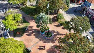 Projeto "Adote uma Praça" oficializa a adoção de cinco praças em Suzano