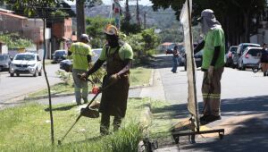 Manuten&ccedil;&atilde;o intensifica a&ccedil;&otilde;es de zeladoria em 15 bairros neste m&ecirc;s