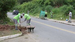 Avenida Guilherme Garijo recebe servi&ccedil;os de zeladoria durante a semana

