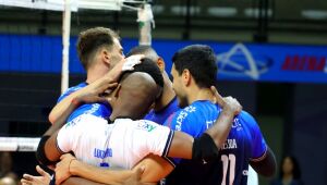 Suzano derrota Itamb&eacute; Minas em cl&aacute;ssico nacional e cola no G4 da Superliga
