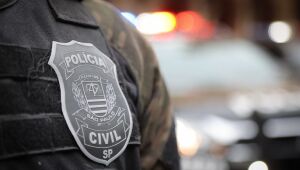 Laborat&oacute;rio clandestino &eacute; interditado por falsifica&ccedil;&atilde;o de rem&eacute;dios para emagrecimento em Suzano