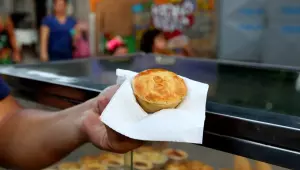 Setor de servi&ccedil;os cresce 2,8% em 2025, quinto ano seguido de alta