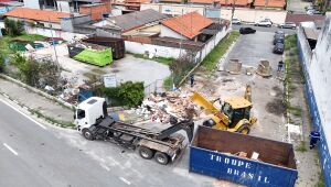 Servi&ccedil;os de capina&ccedil;&atilde;o e ro&ccedil;agem s&atilde;o retomados em Suzano

