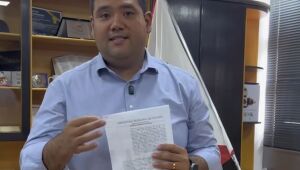 URGENTE: Prefeito de Suzano assina contrato emergencial com nova empresa de coleta de lixo