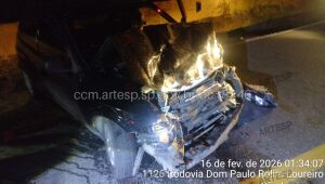 Acidente de carro deixa seis feridos na Mogi-Bertioga