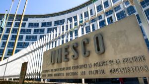 Unesco: IA pode levar indústria musical a perder até 24% de receitas