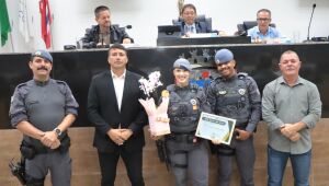 Vereador Adilson Horse homenageia PM Maria Carolline Cardoso com mo&ccedil;&atilde;o de aplausos