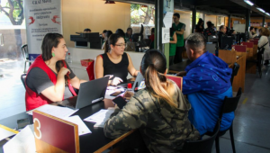 Centros de Integração da Cidadania de Ferraz e Jundiaí fazem seleção para 180 vagas de emprego