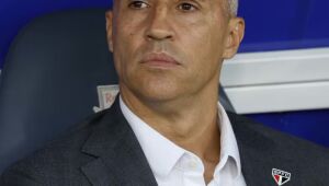 S&atilde;o Paulo anuncia demiss&atilde;o do t&eacute;cnico Hern&aacute;n Crespo