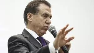 Governo pode enviar projeto com urgência se escala 6x1 não avançar