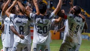 Uni&atilde;o Barbarense vence e deixa Usac perto do rebaixamento