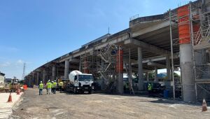 Avenida Brasil ser&aacute; interditada na pr&oacute;xima quarta-feira para obras do Complexo Vi&aacute;rio