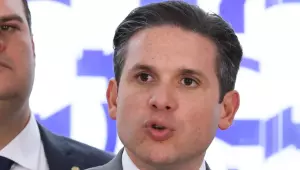 Motta cria comiss&atilde;o para analisar PEC da redu&ccedil;&atilde;o da escala 6x1