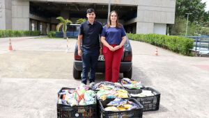 Fundo Social recebe doa&ccedil;&atilde;o de 300kg de alimentos da Ordem DeMolay em Suzano