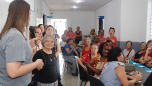 Evento marca nove anos do CCMI e re&uacute;ne mais de cem idosos em Suzano