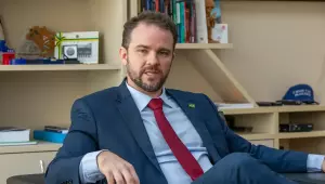 Governo avalia uso do FGTS para quitar d&iacute;vidas, diz Durigan