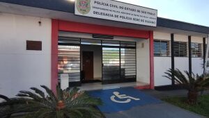 Corpo &eacute; encontrado por moradores em Suzano