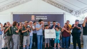 Com 15 inaugura&ccedil;&otilde;es e mais de 170 mil &aacute;rvores plantadas, Ashiuchi apresenta balan&ccedil;o