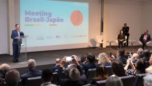 Prefeito discute rela&ccedil;&atilde;o comercial Brasil-Jap&atilde;o com lideran&ccedil;as estaduais e&nbsp; empresariais