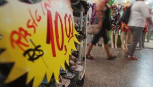 Mercado eleva previsão da inflação para 4,71% este ano