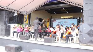 Parque Max Feffer atrai 4,5 mil pessoas com programação cultural no fim de semana