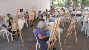 Cultura realiza 2&ordf; edi&ccedil;&atilde;o do projeto 'Suzano&nbsp;Cores e Inspira&ccedil;&otilde;es' com ateli&ecirc; ao ar livre