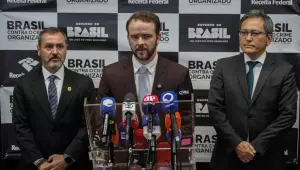 Durigan: Brasil e EUA anunciam acordo de combate ao tr&aacute;fico de armas e drogas
