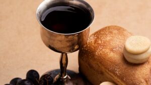 Cardiologista desmistifica rela&ccedil;&atilde;o entre o consumo de vinho e a sa&uacute;de do cora&ccedil;&atilde;o