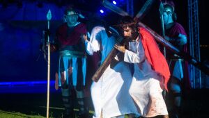 Cultura de Aruj&aacute; apresenta espet&aacute;culo 'Cenas da Paix&atilde;o' neste s&aacute;bado (11)