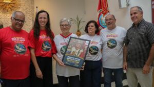 Rezadeira h&aacute; 33 anos &eacute; a homenageada do cartaz da Festa do Divino de Mogi 2026