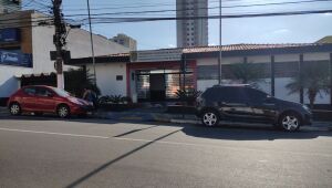 Mulher &eacute; esfaqueada leva 87 pontos ap&oacute;s ataque em Suzano 