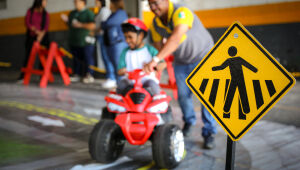 Agente Mirim encerra semestre com ação educativa para alunos da rede municipal em Ferraz