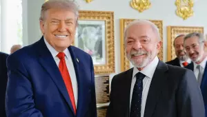 Lula deixa a Casa Branca ap&oacute;s reuni&atilde;o com Trump