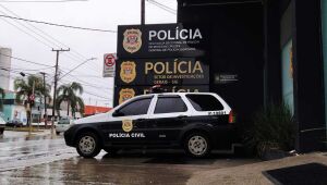 Suspeito de dirigir b&ecirc;bado &eacute; preso ap&oacute;s bater em tr&ecirc;s carros em Mogi