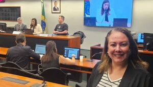 Educação suzanense discute políticas para autistas e recursos do Fundeb em Brasília