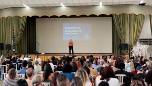 Suzano avança em 'Programa Leitura e Escrita na Educação Infantil' com formação de 136 profissionais