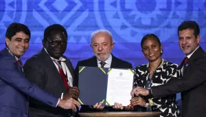 Educa&ccedil;&atilde;o &eacute; instrumento de consci&ecirc;ncia e soberania para Brasil e &Aacute;frica