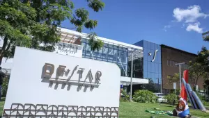 Bolsonaro apresenta boa evolução de cirurgia no ombro