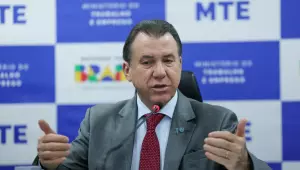 Brasil fecha 2025 com aumento de 5% no estoque de empregos
