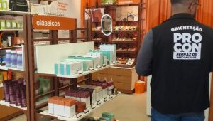 Procon de Ferraz orienta consumidores para compras do Dia das M&atilde;es
