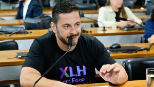 Autoridades da regi&atilde;o apoiam tratamento SUS para pacientes adultos com XLH