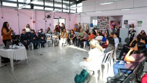 Casa da Mulher de Ferraz promove evento especial com palestra sobre os desafios da maternidade