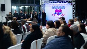 Fundo Social  de Aruj&aacute; lan&ccedil;a Campanha do Agasalho 'Nada aquece mais que a solidariede'