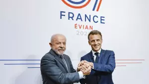 Lula tem encontros com presidentes da França e da Suíça