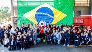 Cerim&ocirc;nia marca formatura de 187 alunos no programa 'Bombeiro na Escola'
