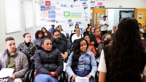 Mutir&atilde;o de Emprego re&uacute;ne candidatos e amplia oportunidades de trabalho em Ferraz