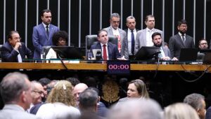 Sindicatos apoiam fim da escala 6x1 e defendem mais qualidade de vida aos trabalhadores