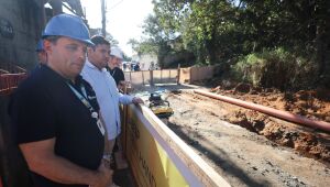 Obras de saneamento avan&ccedil;am no Recreio Sert&atilde;ozinho para beneficiar 2,5 mil fam&iacute;lias
