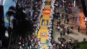 Corpus Christi re&uacute;ne mais de 20 mil pessoas nas ruas e marca retomada da celebra&ccedil;&atilde;o no Centro de Po&aacute;