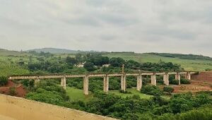 Prefeitura de Limeira fecha acesso à Ponte do Esqueleto